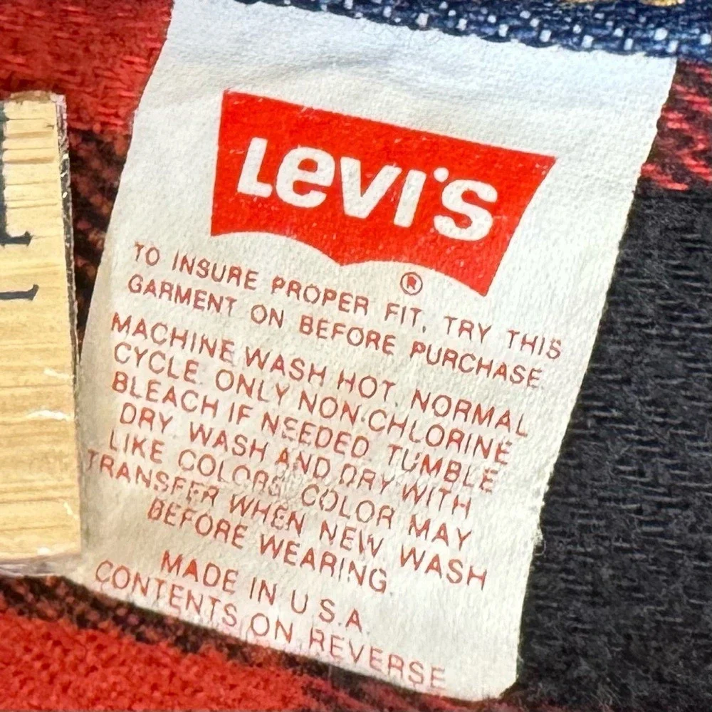 Vintage Levi's Buffalo Plaid Flannel-lined‎ Denim Trucker Jacket 80s Men's S / M